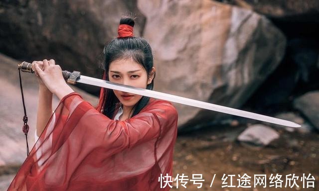 张乔|唐朝一首写老兵退役的绝句,短短四句蕴含了一生的故事,无限悲凉