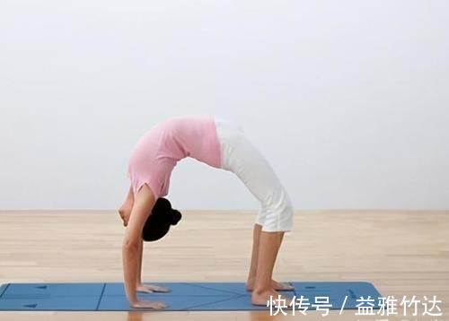 背部|瑜伽练得好,瘦身塑形又减缓衰老塑形,4个体式,你学会了吗?