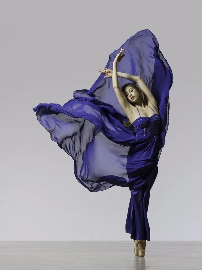 露易斯|最美人体艺术，美的让人无法自拔！