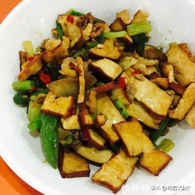 瘦肉|孩子动不动就想吃的菜，美味鲜香，超级解馋，孩子吃得特别香