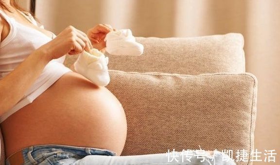 经常性|孕期让孕妇尴尬的2个事情,孕妈被困恼也不好意思说,你有过吗