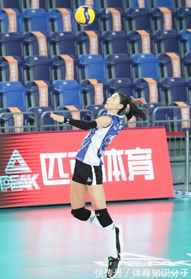 金软景|上海女排双杀摘铜牌!美国队长都不用登场,金软景冠全场零封辽宁