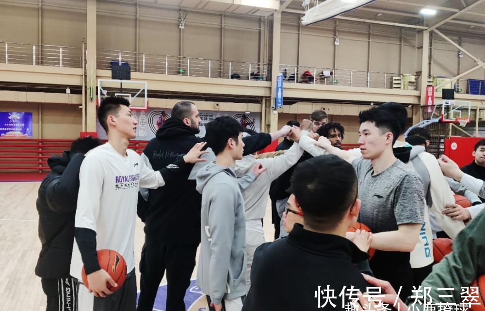 马泳|正式走人!北控男篮又清理两位大将,马布里引援计划曝光