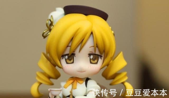 主子|小猫咪能有什么坏心思呢?养手办还养猫的惨状,哭笑不得