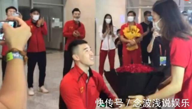 王宁|领证2年了!女排李盈莹队友被求婚真相后续:男方是2米二传国手