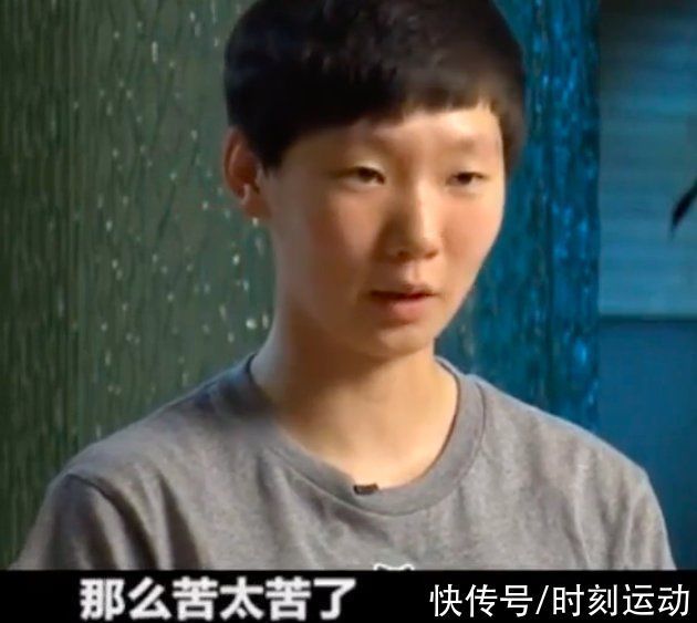 三张嘴|揭秘王曼昱8-0陈梦孙颖莎的真实原因,父亲卖10年肉夹馍让她坚强
