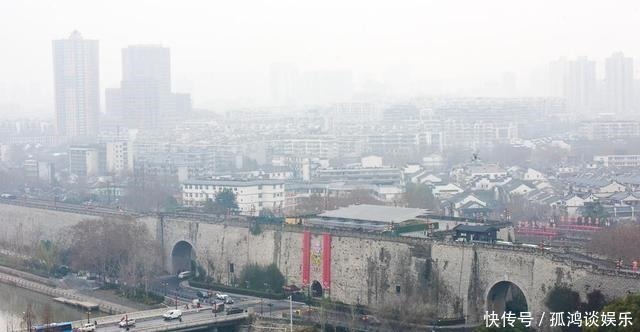  城墙|中国现存最大的城门，蒋校长亲笔题匾，历经600多年风雨未倒