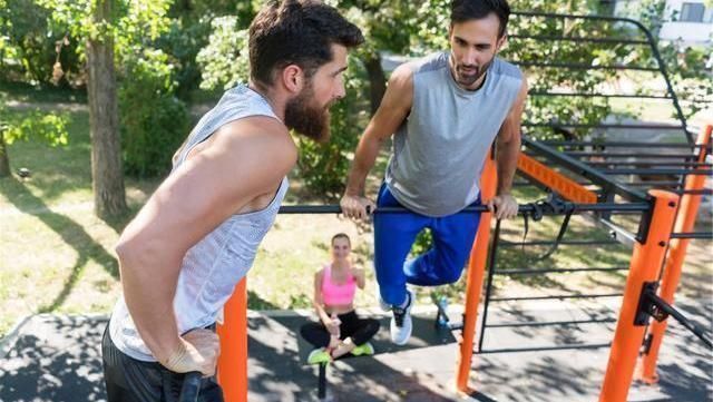 肥胖|血糖超标的人，身体可能出现3个异常，若没中，血糖还算平稳