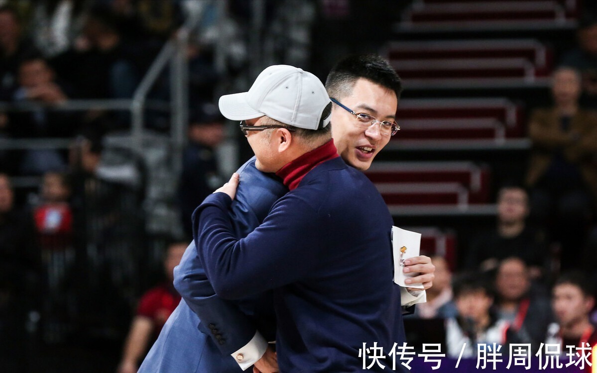 杨鸣|大反转!周琦参加CBA仅剩一条路,杨鸣李洪庆能否打破僵局?