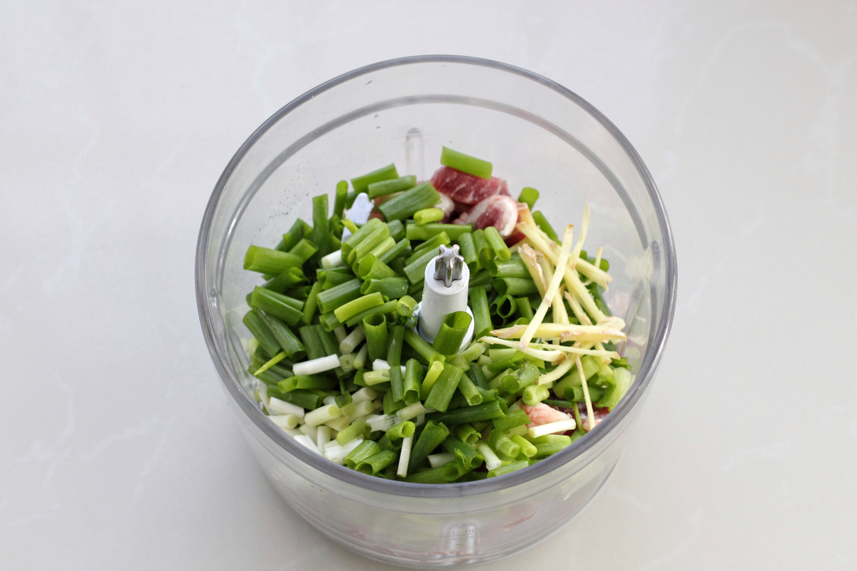 馄饨换个做法，连吃一周也不腻，酥脆美味有营养，老公孩子都喜欢