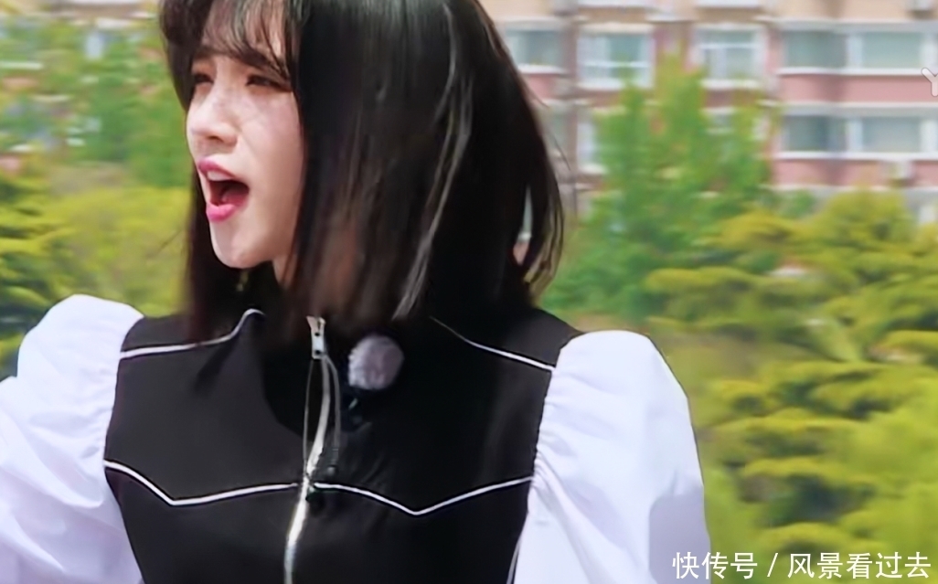 过容|奔跑吧9:难怪都说整过容别遇强光,看见蔡徐坤的鼻梁后才明白