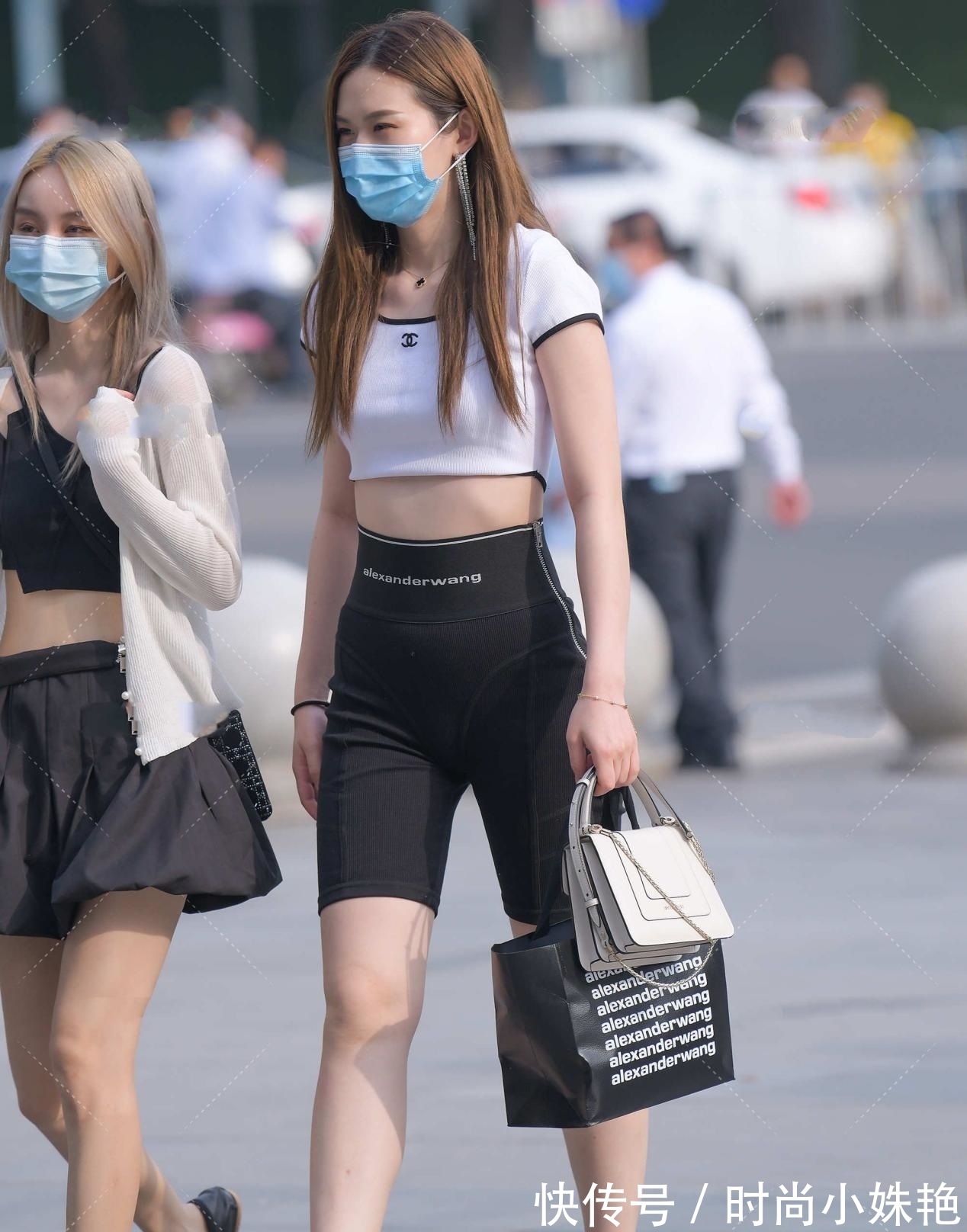 紧身五分裤,一不小心就容易穿出俗气,上衣