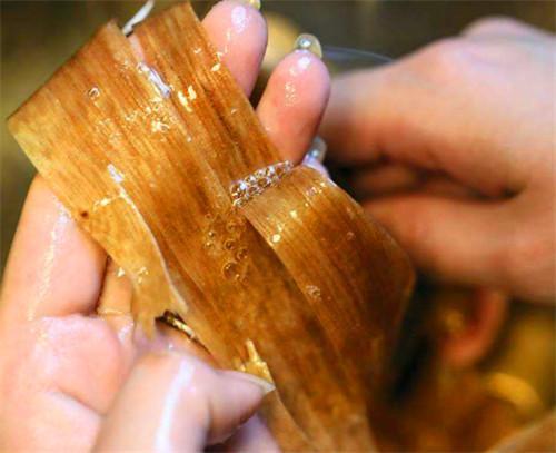 发胶 古代女子发型多样,但没发胶是如何定型的?不得不佩服古人的智慧