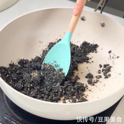 糯米粉|0难度的糯米凉糕，好吃到停不下来