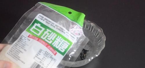  泡木耳，很多人第一步就错了，饭店厨房教我一诀窍，泡的又大又软