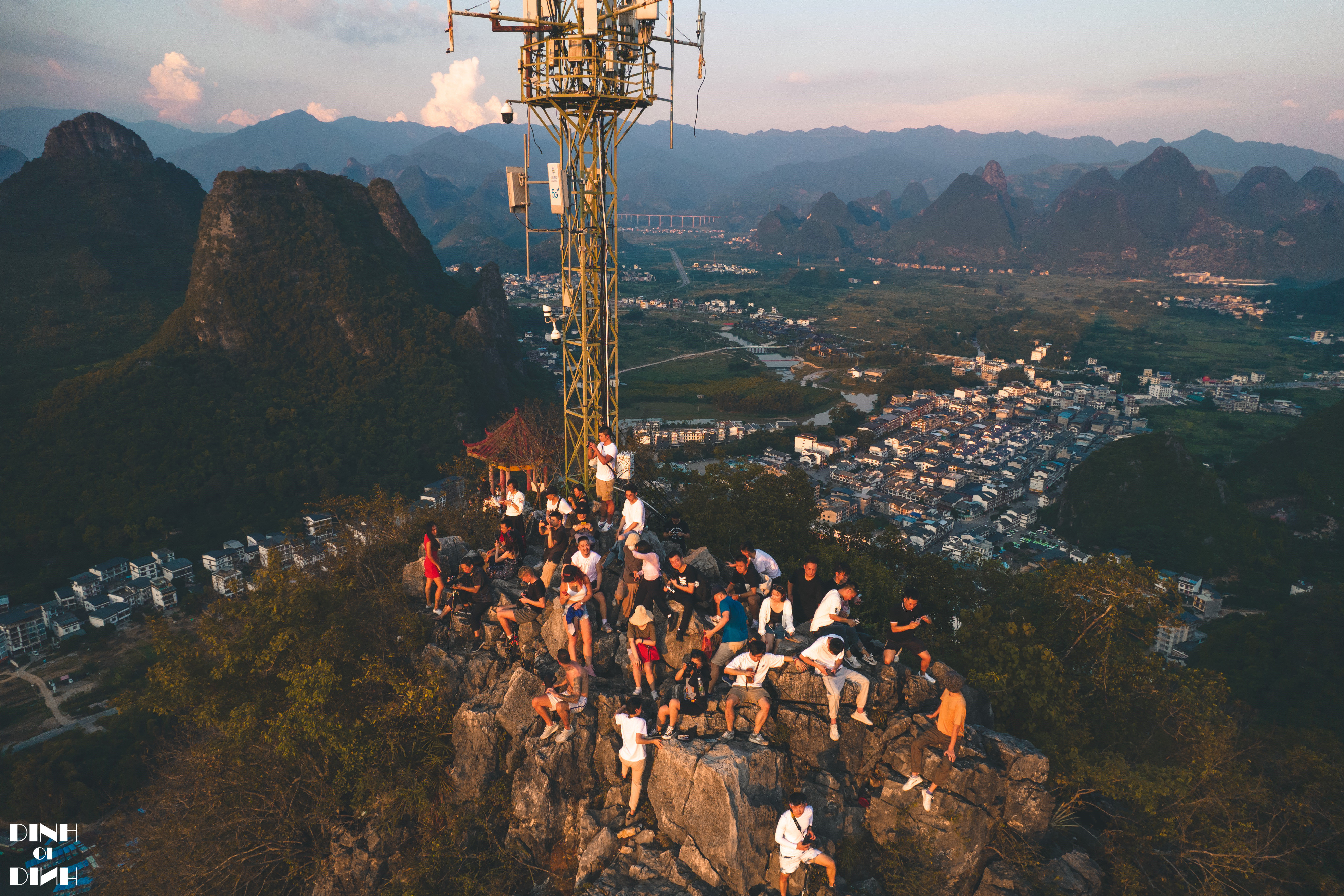 老寨山|遇见阳朔的光与影，晨与昏，山与水