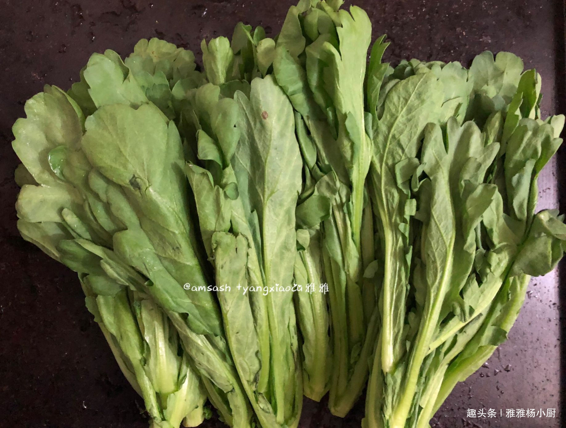 此菜很多人不认识，冬天干燥要常吃，嗓子舒服，比喝凉茶还管用
