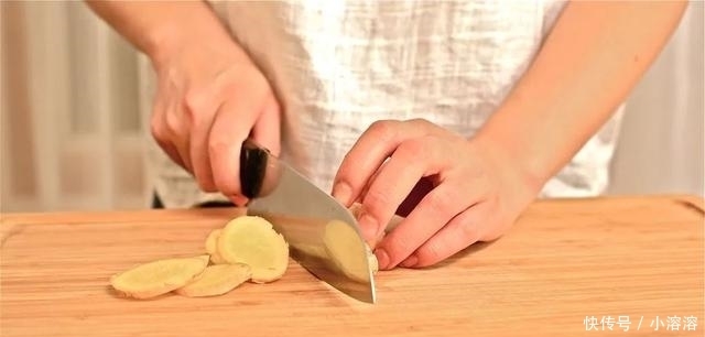  香内嫩|外香内嫩的红烧带鱼走一波，好吃的秘诀就在配料！