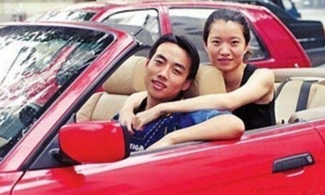 乒乓世|她出生乒乓世家,与刘国梁相恋,为爱去日本打球,后接手董事长