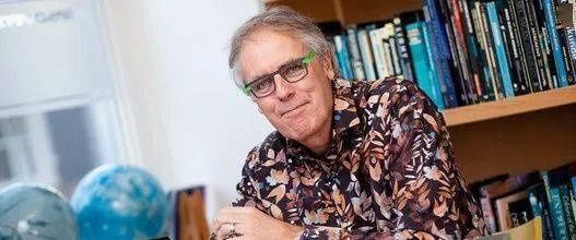 探查宇宙，从沟通心灵开始