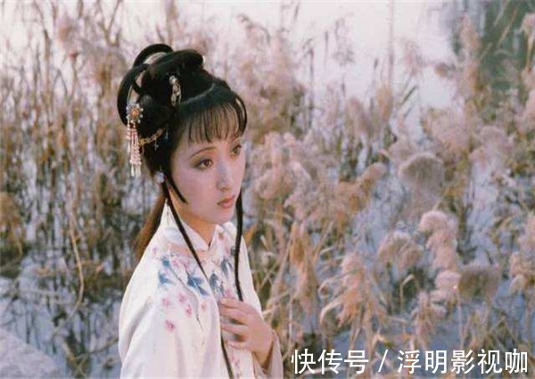 贾宝玉#芙蓉花神问绛珠仙子“林姑娘,你为何不让宝玉梦见你”