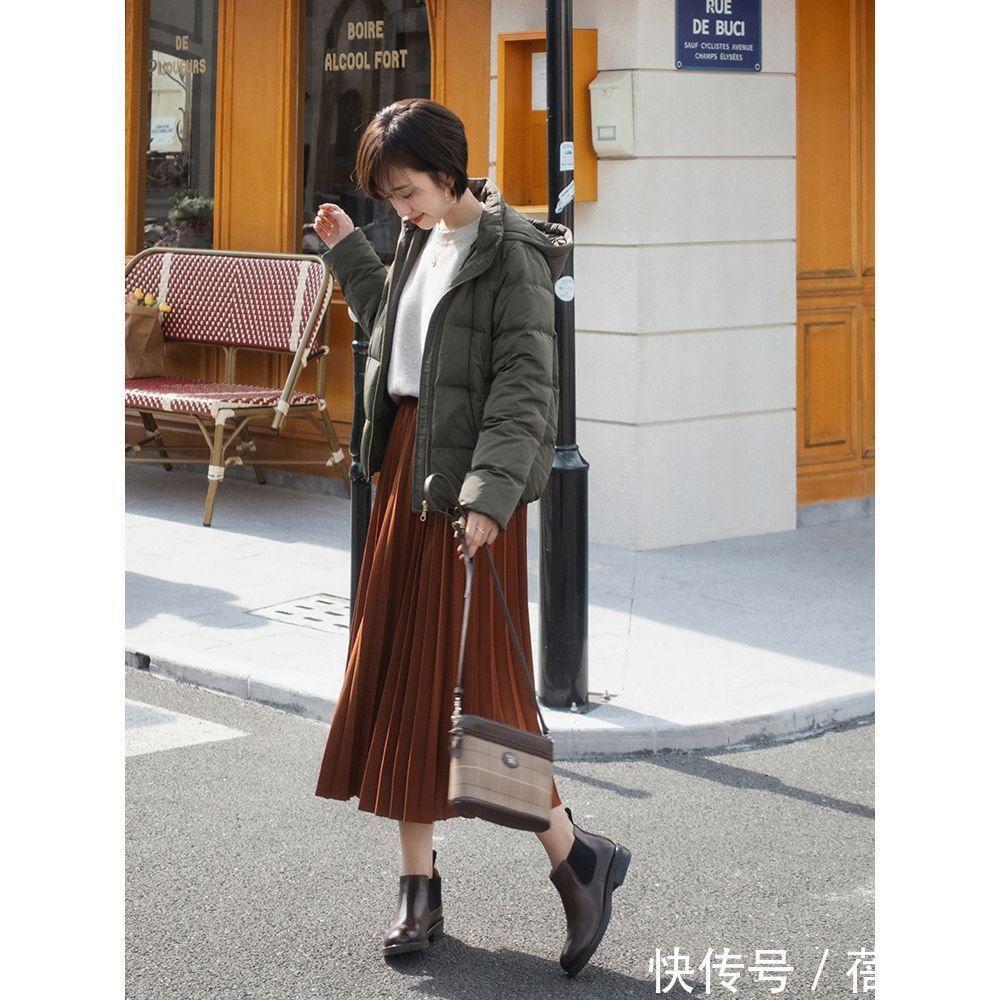 细长感|建议中年女性多备这3件单品,轻松解决秋冬搭配烦恼,优雅又自信