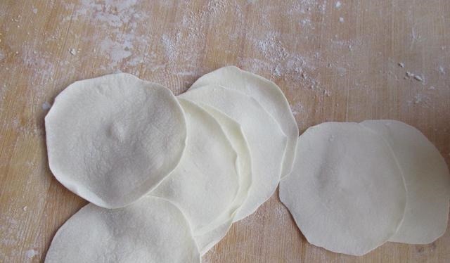 吃饺子这馅真鲜,比韭菜芹菜好吃多了,出锅连吃30个,比肉馅好吃