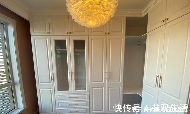 客厅|新房通风半年准备入住,打扫干净漂亮极了,进门就被客厅迷住了