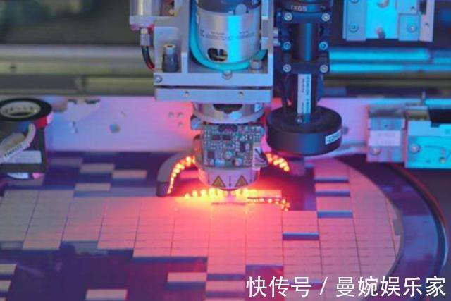 荷兰|在光刻机上下绊子荷兰当初死活不对外出口，现为何低价处理