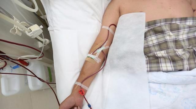 肾衰竭|90后小伙患高血压5年竟致肾衰竭,医生叹息:3方面早注意