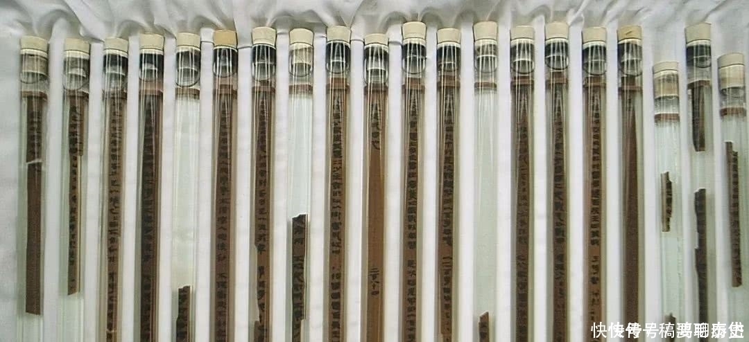 太公|古墓出土了一本古书,看到书名后,专家慌了:传说是真的