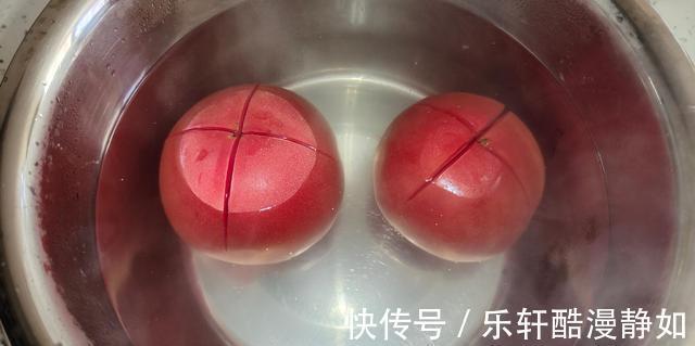 生菜|入秋后,别忘了“多吃酸”,这道“酸汤水煮菜”要吃,开胃抗秋燥