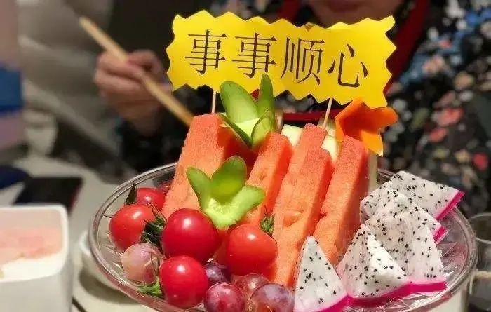 免费|哭了吃了这么久海底捞,才知道这五样东西可以免费带走