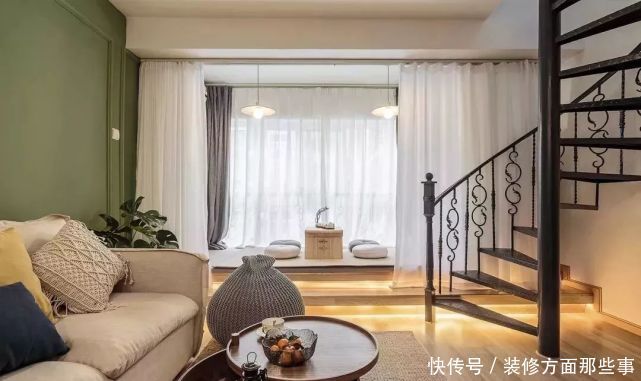 铁艺|复式房楼梯装修太愁人?学学年轻人这样设计,不仅显档次还有艺术感!