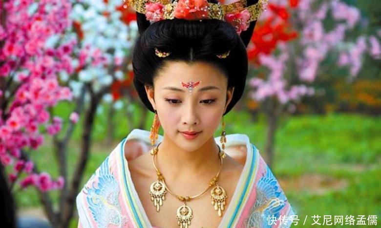 唐朝|唐朝的杨贵妃到底有多胖?