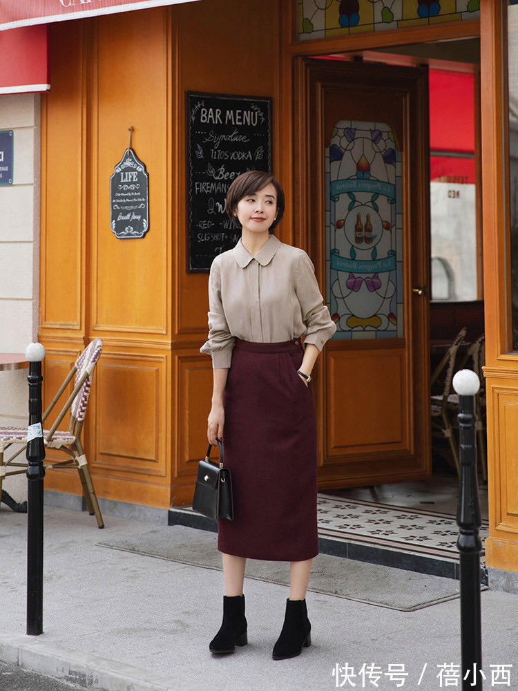 毛衣|建议30、40岁的女人,多穿半身裙,学会这样搭配,常被人夸有气质
