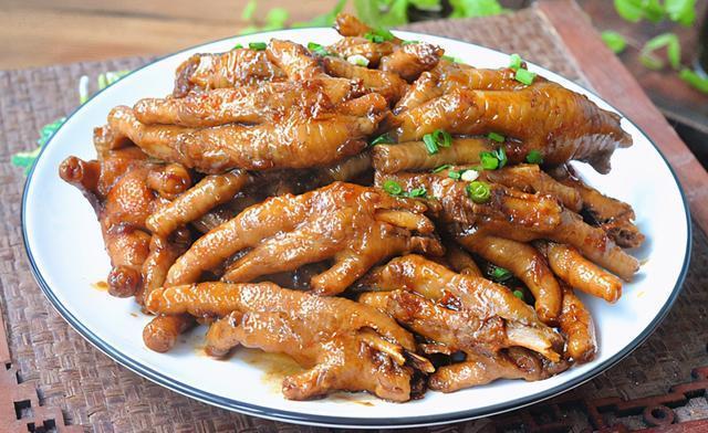 做法|电饭煲做鸡爪,入口即化!胶质十足零失败!配方和做法详细告诉你