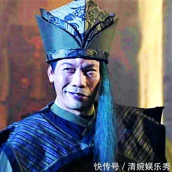 倚天|轻功天下第一的韦一笑,为何消失了?你看看他死在哪,书里有暗示