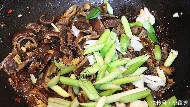 大热天, 最受欢迎的菜就是它了, 不油不腻, 下酒又下饭, 越吃越香