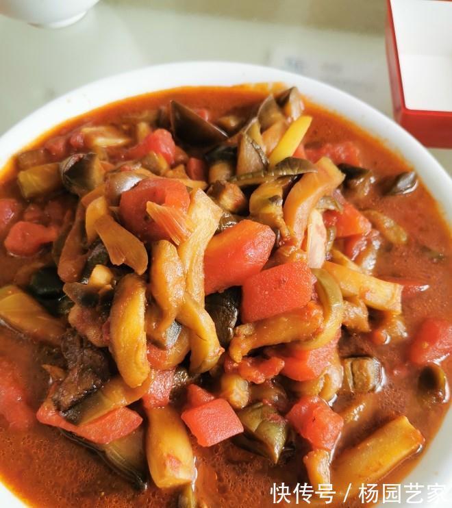 开胃茄子菜谱，西红柿炒茄子，简单美味营养，超级下饭