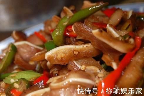 剁辣椒|美食推荐家常土鳝,香辣鱼块,花甲鸭煲,爆炒猪耳朵的做法