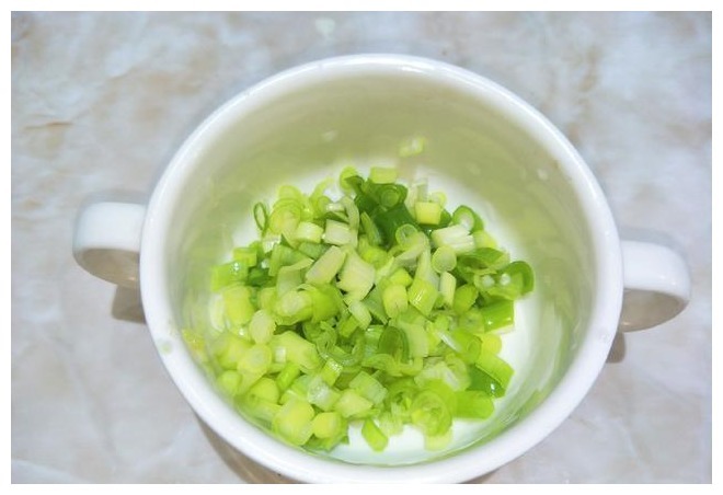 宝妈做给孩子的早餐饼,好吃又营养,学会不用买早餐了