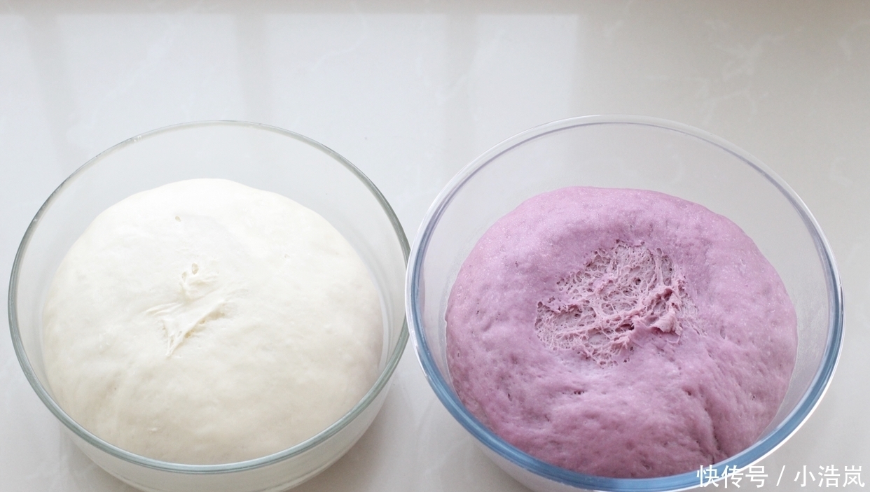 无需任何技巧就能做出双色花卷,层次分明、暄软香甜,漂亮极了!