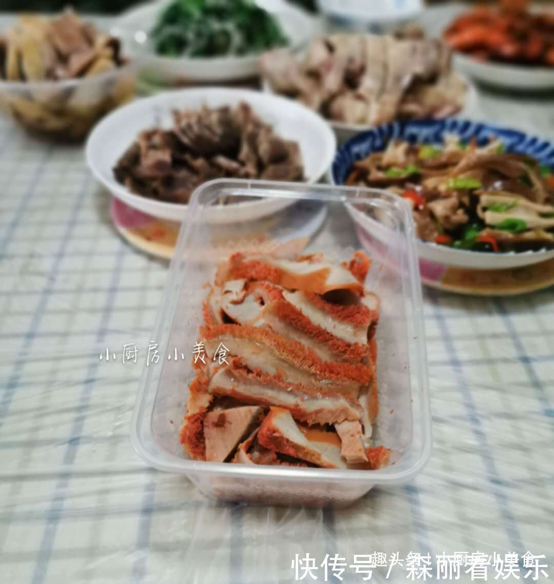 在家|老公生日,在家简单过,一桌菜钱不如一瓶酒钱