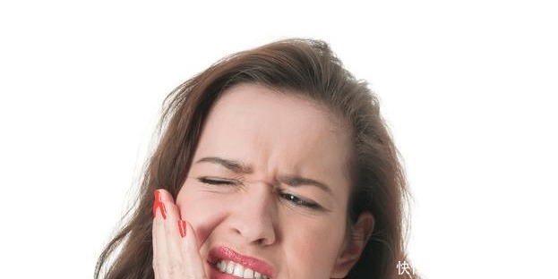 医生提示不论男女,脸上出现4个特征,十有八九是心梗,尽早CT!