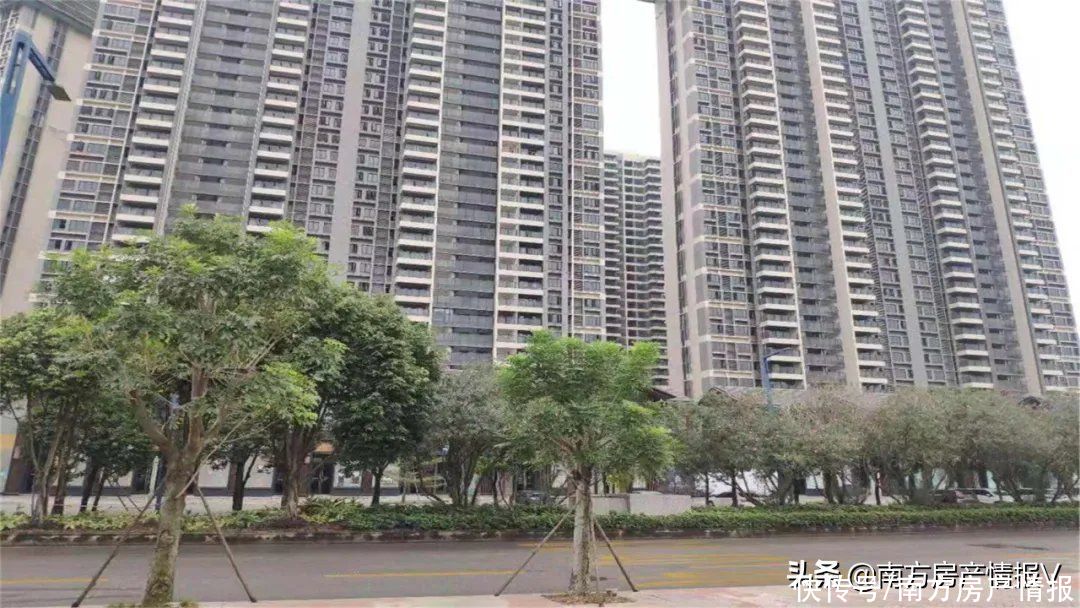 新房|一边是死守，一边是放手，佛山新城二手房还值得让人期待吗？