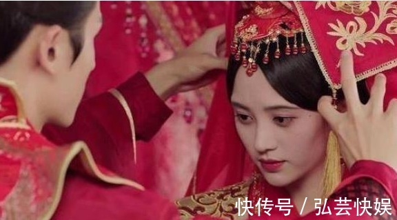 秋千院落夜沉沉#老话“春宵一刻值千金”,下半句是什么暴露出了一些人的本性!