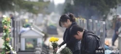 a2974|俗语:“闺女上坟,娘家无人”,说破古人心酸事,正中当时社会实情