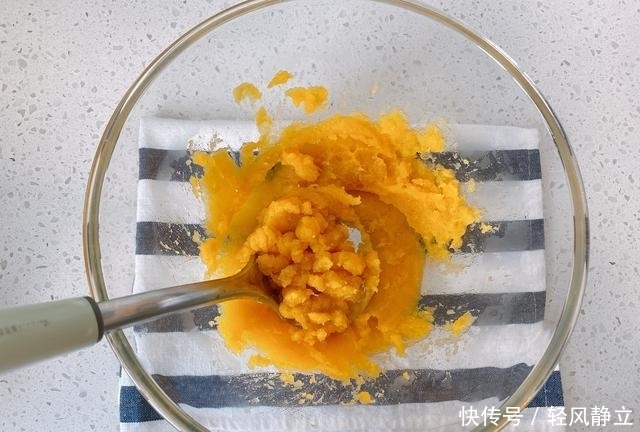 均衡|红薯别总煮着吃,搭配3种食物,营养均衡,香甜可口,老少皆宜