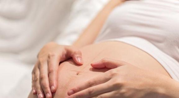 胎儿|孕期常玩手机对宝宝有什么影响?其实也没太夸张,这一点影响最大